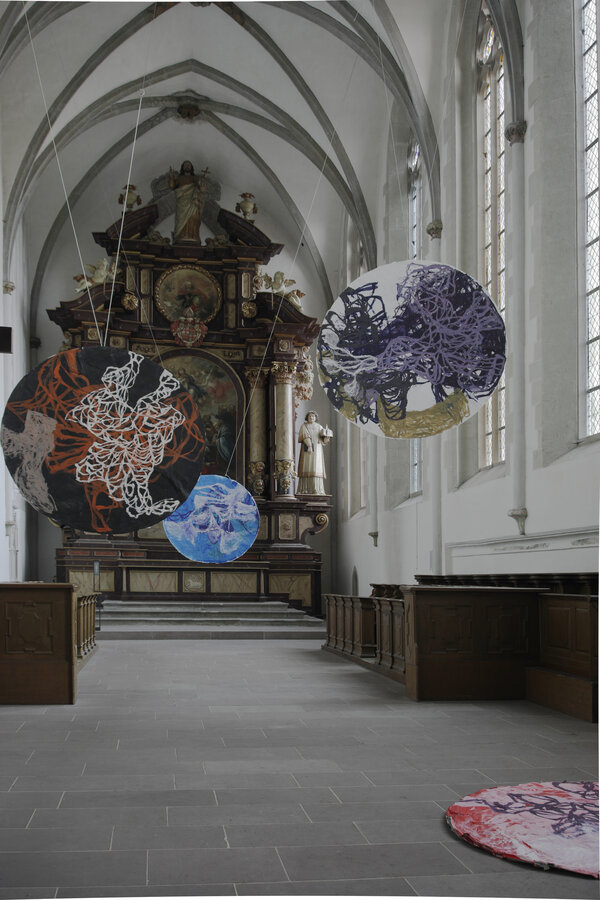 Bild vergr&ouml;&szlig;ern: Axel Ploger, 2026, Ubergange, Warburg Klosterkirche, Han